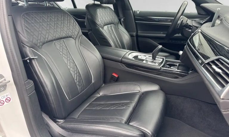BMW Série 7 745e M Sport - photo 7