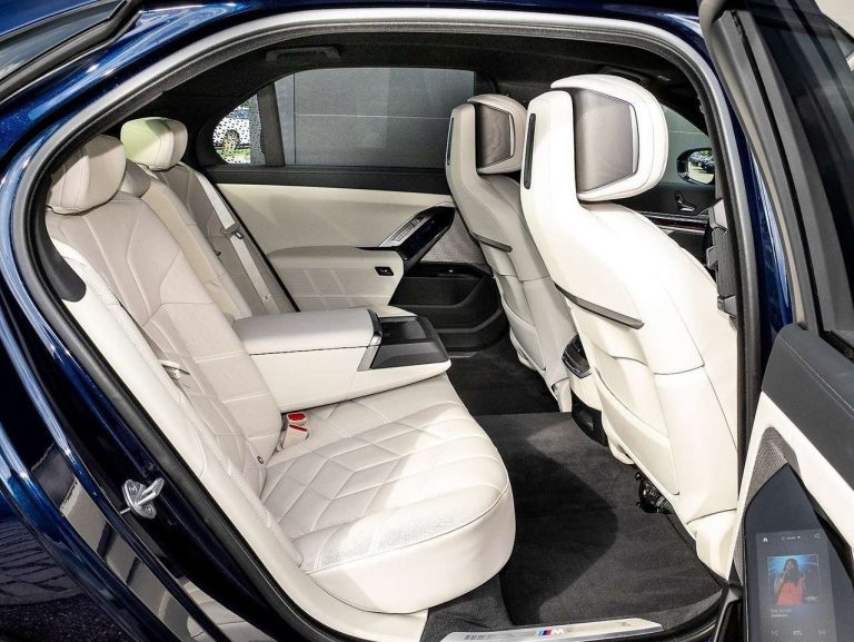 BMW Série 7 750e xDrive M Sport - photo 10