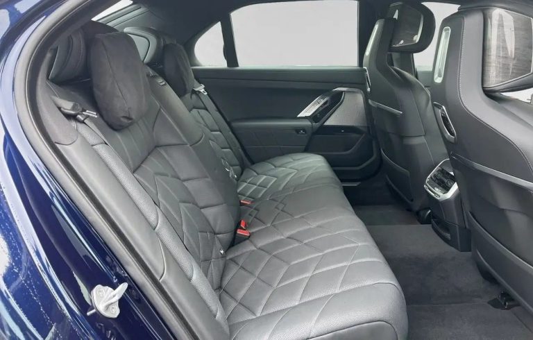 BMW Série 7 750e xDrive - photo 11