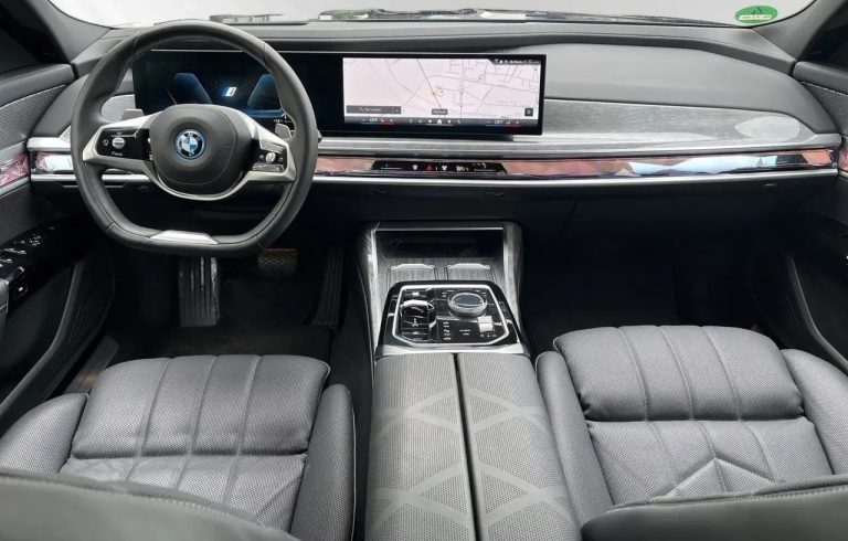 BMW Série 7 750e xDrive - photo 8