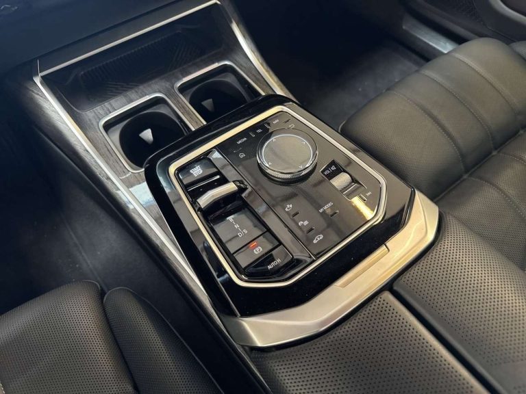 BMW Série 7 750e xDrive - photo 9