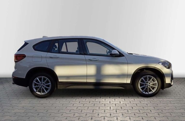 BMW X1 xDrive20i Advantage - photo 3