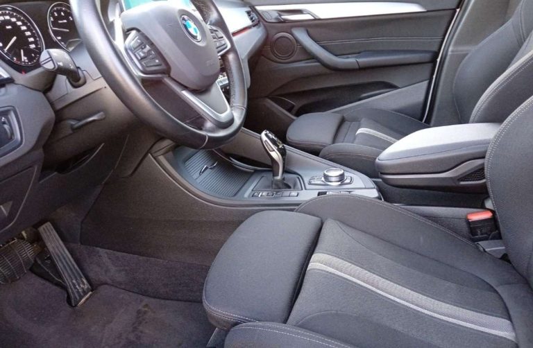 BMW X1 xDrive20i Advantage - photo 7