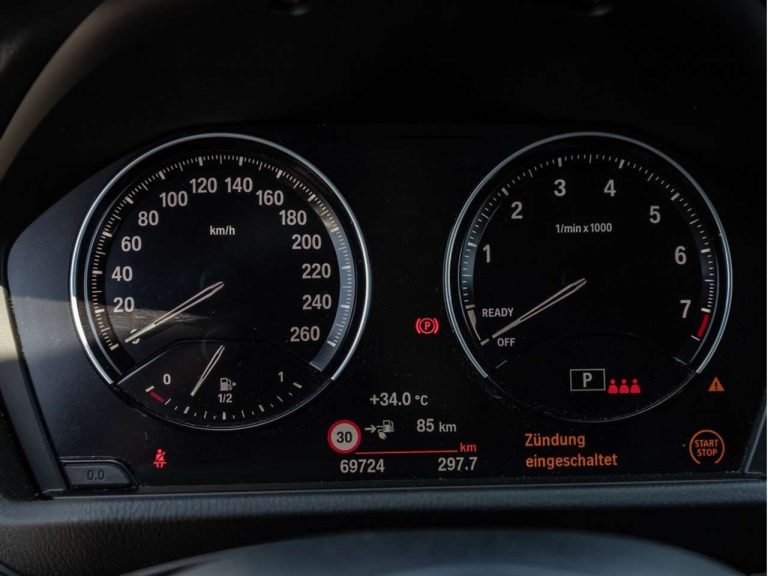 BMW X1 sDrive20i xLine - photo 11