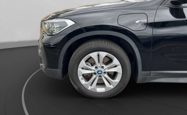 BMW X1 xDrive25e Advantage - photo 11