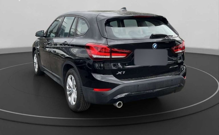 BMW X1 xDrive25e Advantage - photo 2
