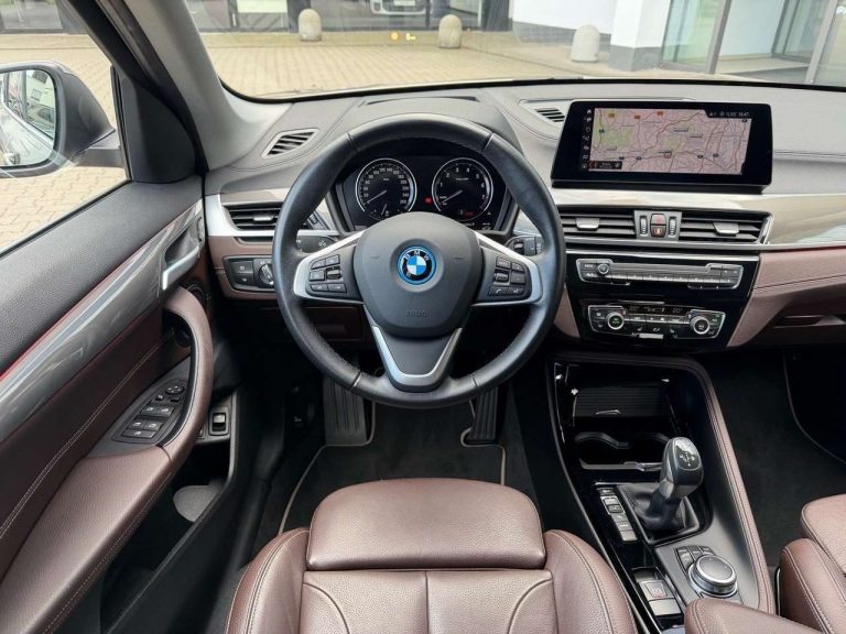 BMW X1 xDrive25e xLine - photo 5
