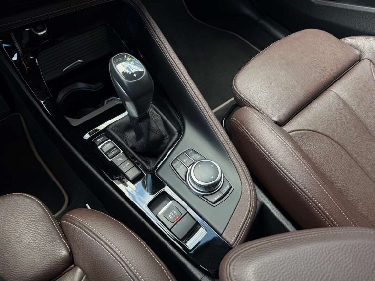BMW X1 xDrive25e xLine - photo 7