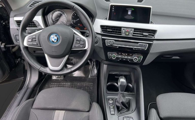 BMW X1 xDrive25e Advantage - photo 7