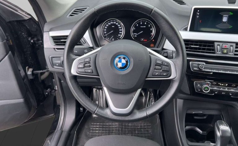 BMW X1 xDrive25e Advantage - photo 8