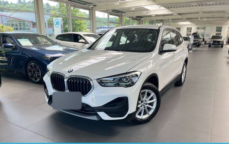 BMW X1 sDrive18i Advantage