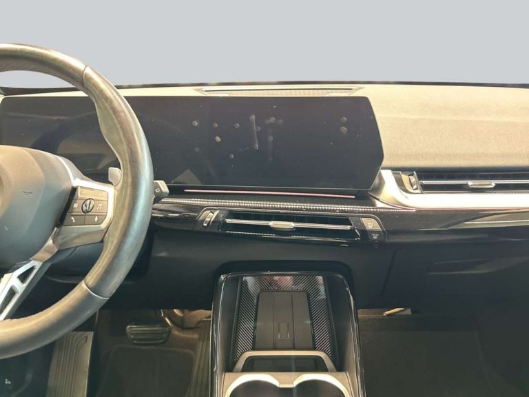 BMW X1 sDrive18i - photo 10