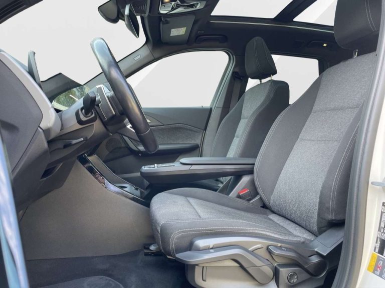 BMW X1 xDrive25e - photo 10