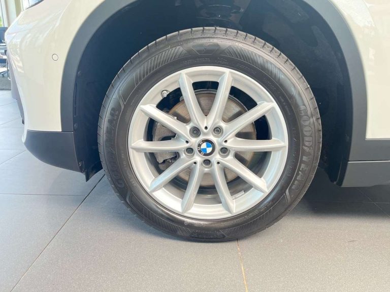 BMW X1 sDrive18i Advantage - photo 12