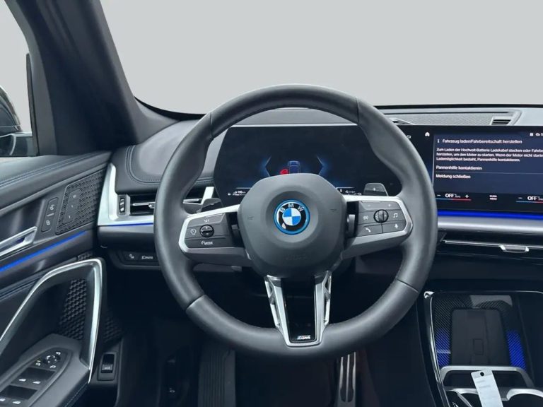 BMW X1 xDrive25e M Sport - photo 16