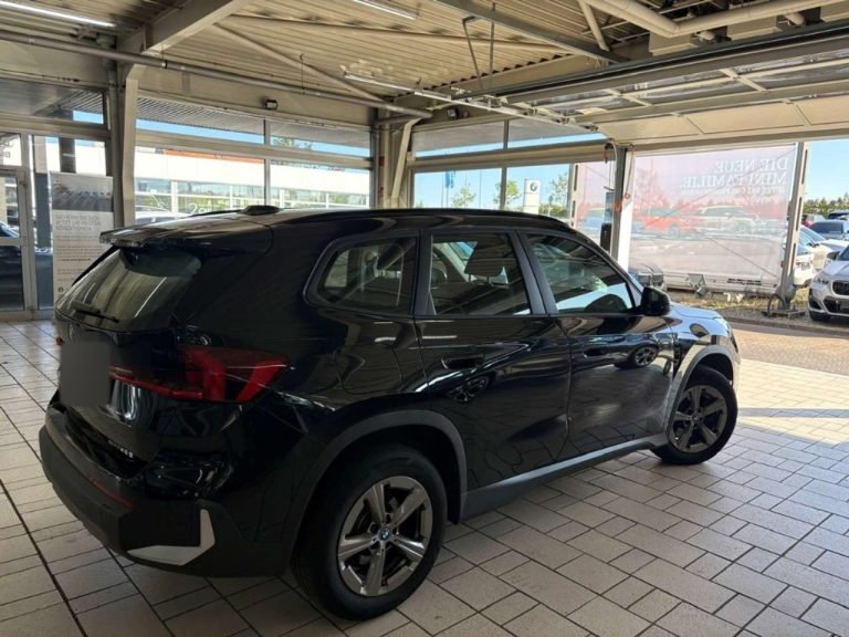 BMW X1 xDrive25e - photo 2