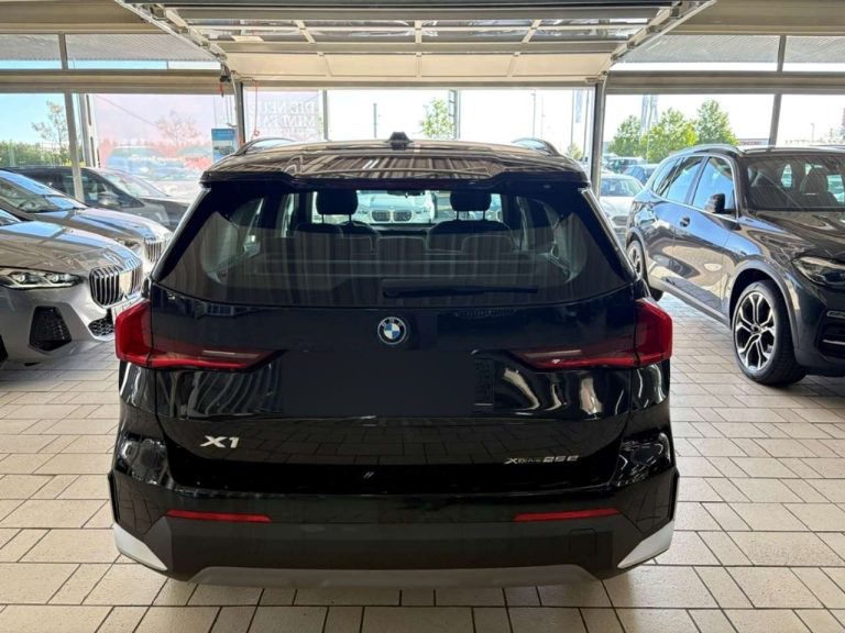 BMW X1 xDrive25e - photo 4