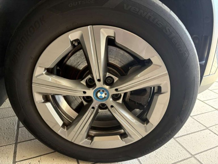 BMW X1 xDrive25e - photo 9