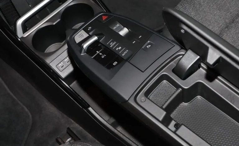 BMW X1 xDrive30e - photo 7