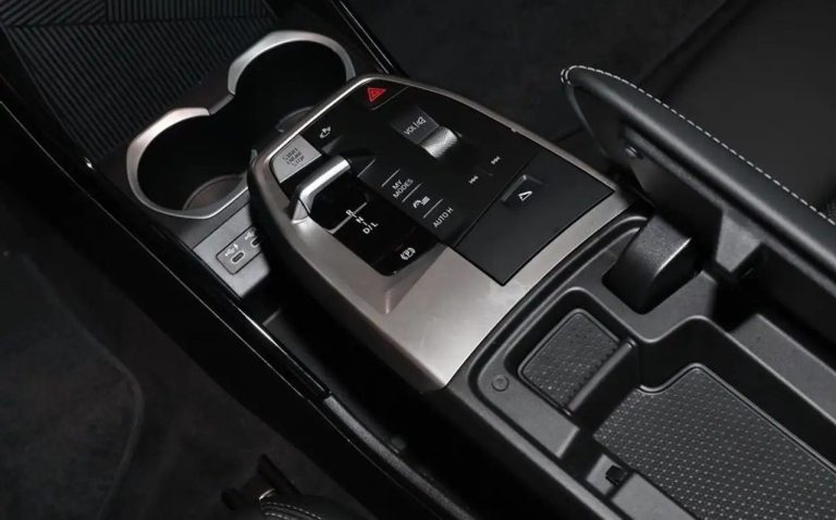 BMW X1 xDrive25e xLine - photo 7