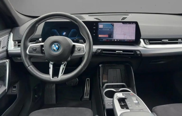 BMW X1 xDrive25e M Sport - photo 9
