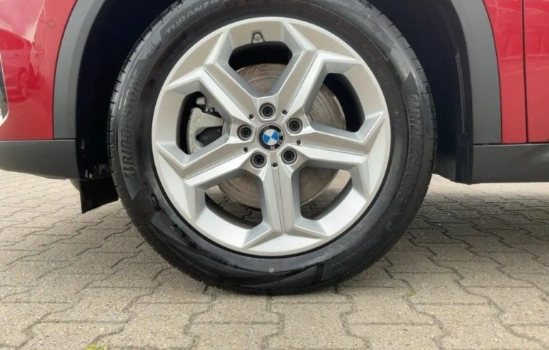 BMW X2 sDrive20i - photo 12