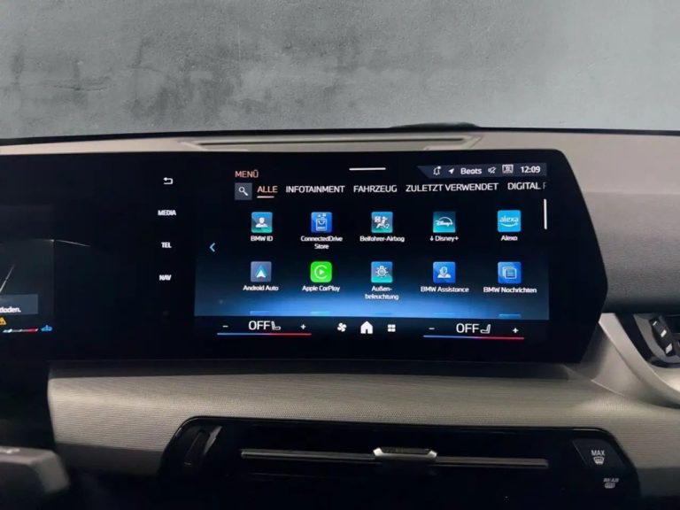 BMW X2 sDrive20i - photo 18