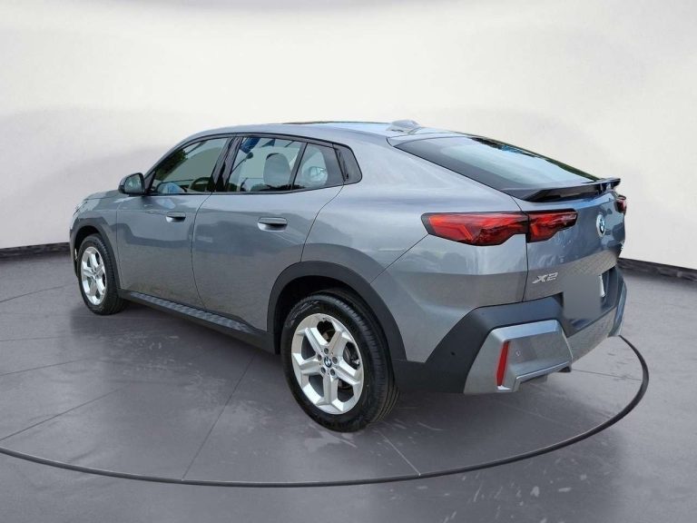 BMW X2 sDrive20d - photo 2