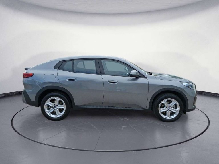 BMW X2 sDrive20d - photo 4