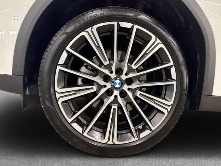 BMW X2 sDrive20i - photo 7