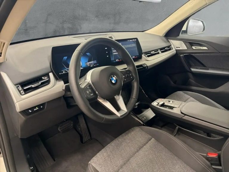 BMW X2 sDrive20i - photo 9