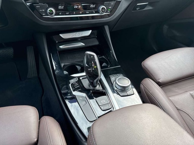 BMW X3 xDrive20i - photo 11