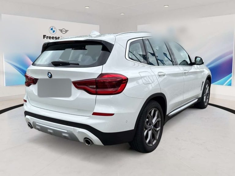 BMW X3 xDrive20i - photo 2