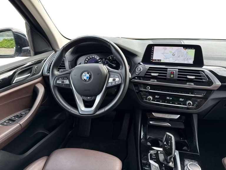 BMW X3 xDrive20i - photo 6