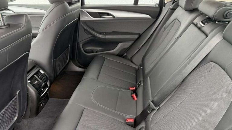 BMW X3 xDrive20d - photo 8