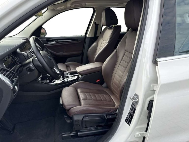 BMW X3 xDrive20i - photo 9