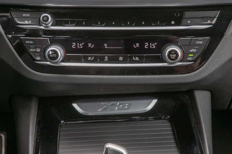 BMW X3 xDrive20d M Sport - photo 9