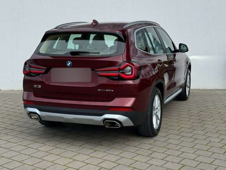 BMW X3 xDrive30e xLine - photo 2