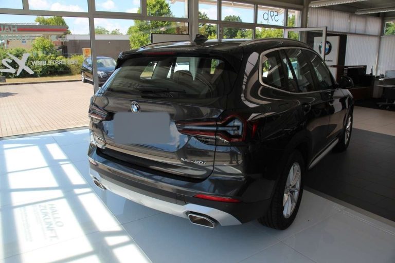 BMW X3 xDrive20i - photo 3