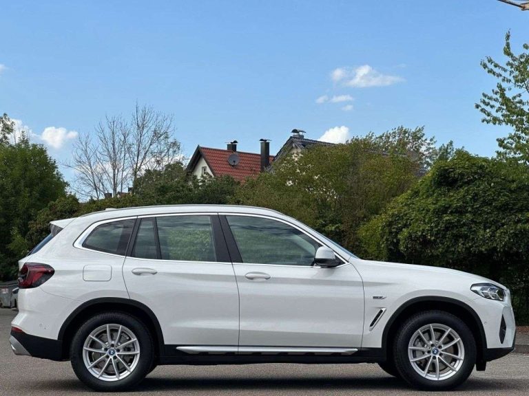 BMW X3 xDrive30e - photo 7