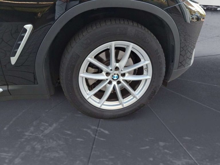BMW X3 xDrive20d - photo 7