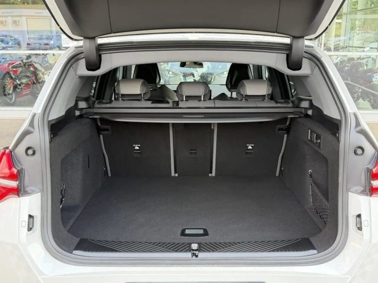 BMW X3 xDrive20d - photo 17
