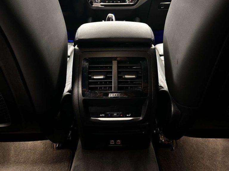 BMW X4 xDrive20i M Sport - photo 14