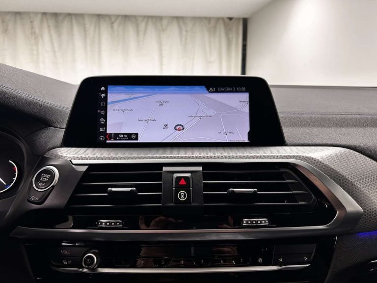 BMW X4 xDrive20i M Sport - photo 8