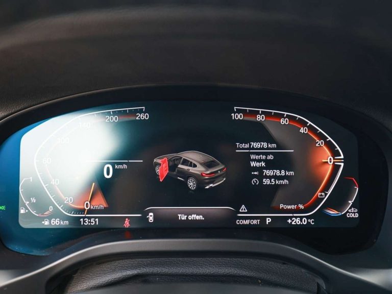 BMW X4 xDrive20i - photo 11