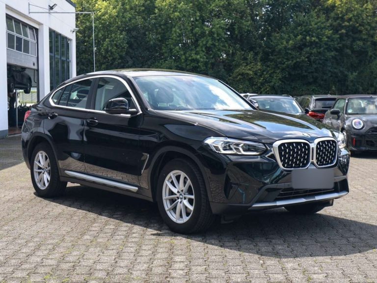 BMW X4 xDrive20i - photo 3