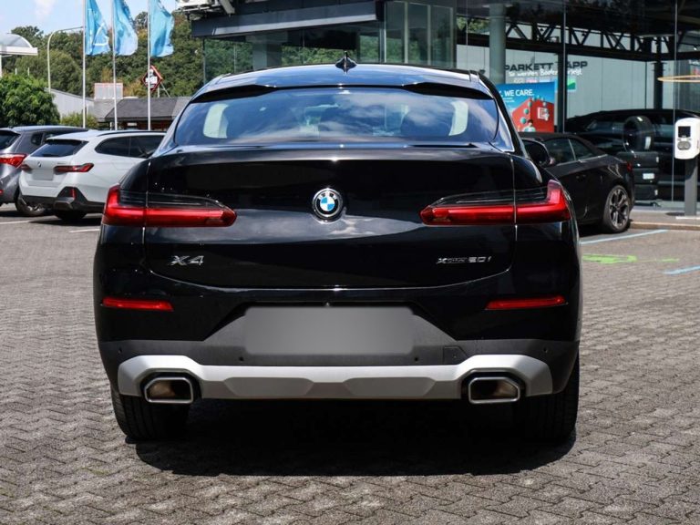BMW X4 xDrive20i - photo 5