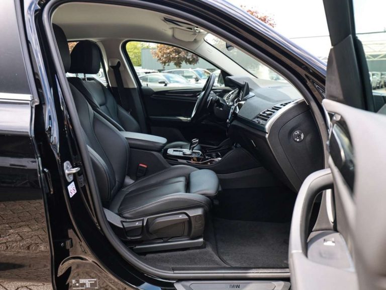 BMW X4 xDrive20i - photo 6
