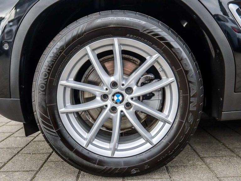 BMW X4 xDrive20d - photo 14