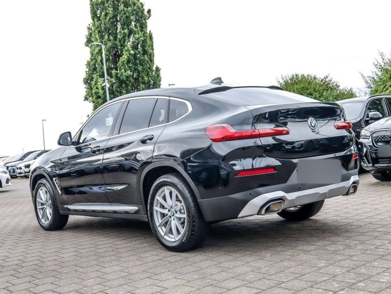 BMW X4 xDrive20d - photo 4